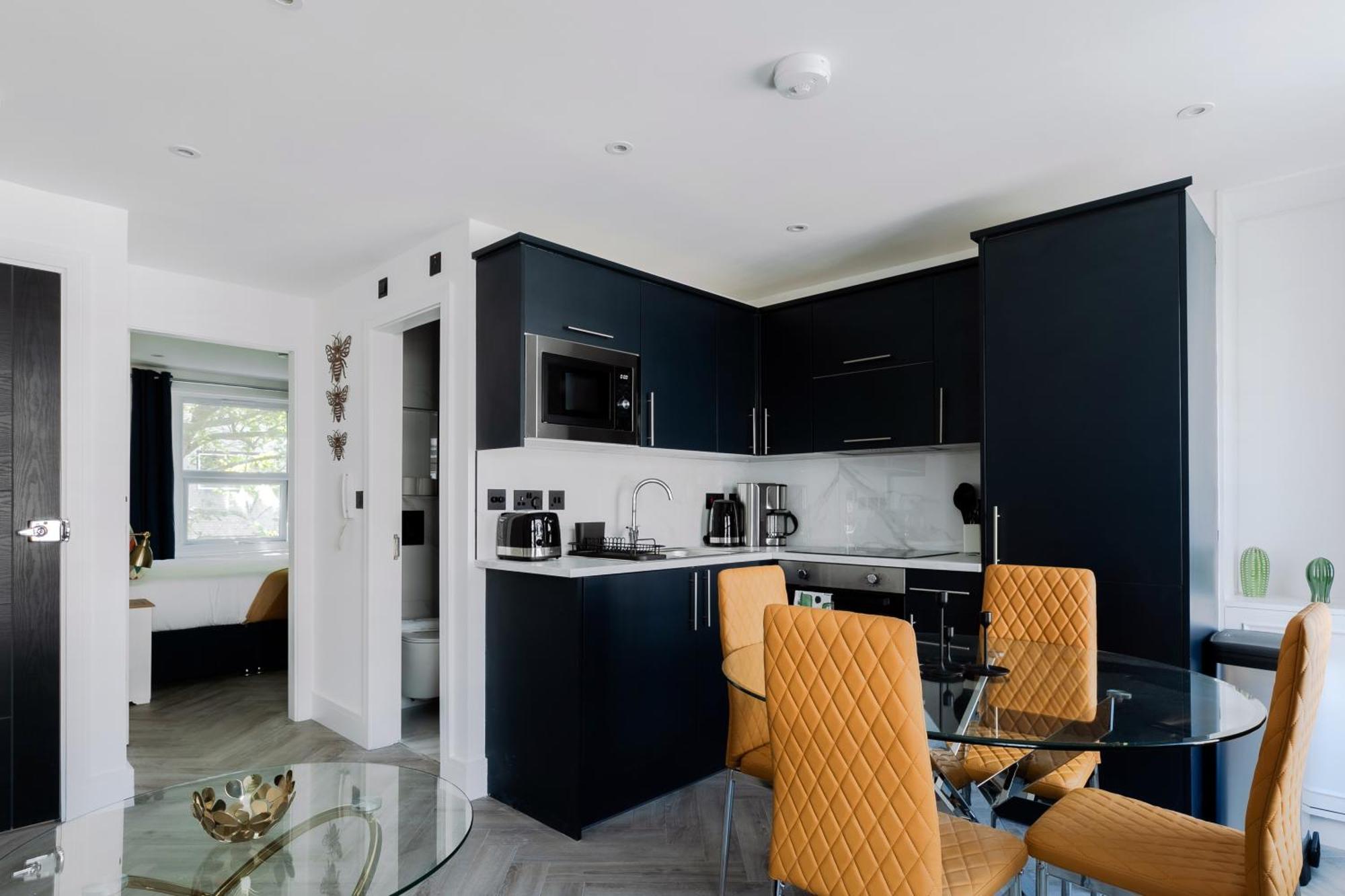 Comfortable Apartments Near Harrods London Bagian luar foto